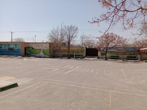 عکس دبیرستان دخترانه بزرگسالان بنت الهدی صدر