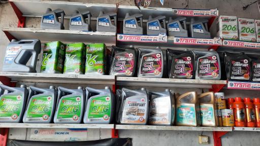 عکس تعویض روغن و کارواش جزیره