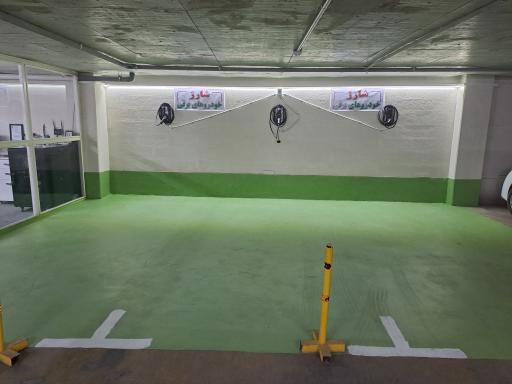 عکس پارکینگ طبقاتی میدان 