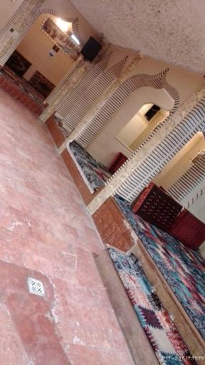 عکس سفره‌خانه سنتی الماس شهر