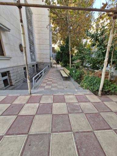 عکس دانشکده بهداشت ساختمان شماره دو