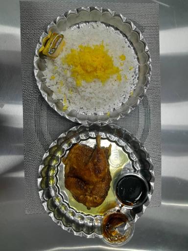 عکس اکبر جوجه و رستوران عمو بشیر