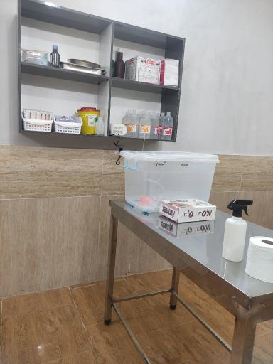 عکس کلینیک دامپزشکی گلستان 