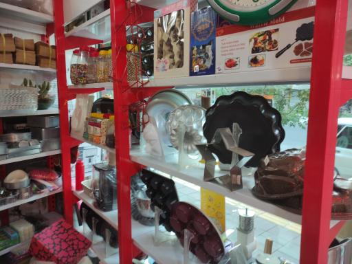 عکس لوازم قنادی و یکبار مصرف وحید 