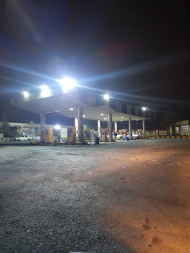 عکس پمپ بنزین ۱۷۲ آزادگان