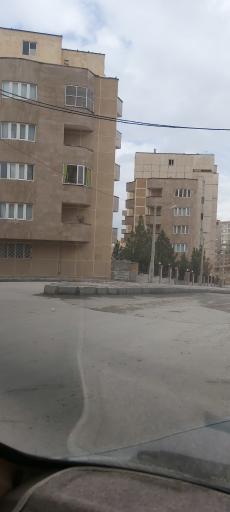 عکس مجتمع ۱۱۲ واحدی بیستون