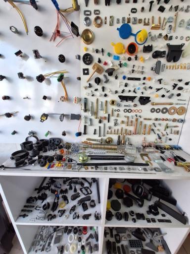 عکس مرکز تخصصی لوازم خودرو ریز یدک