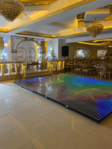 عکس تالار پذیرایی گلنوش