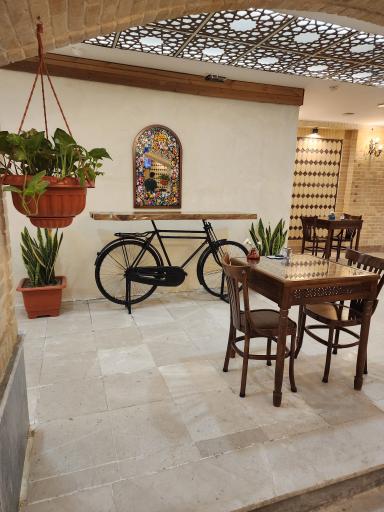 عکس کافه کاروانسرا