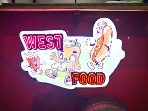 عکس فود تراک فلافینا(west food)