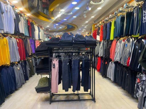 عکس فروشگاه ورزشی پرش 