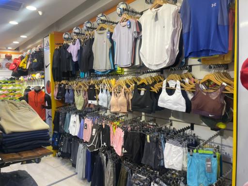 عکس فروشگاه ورزشی پرش 