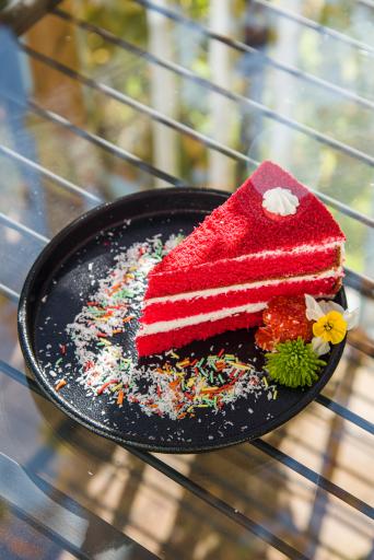 عکس کافه رستوران خونه مامان