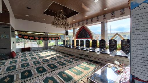 عکس گلزار شهدا ماچیان