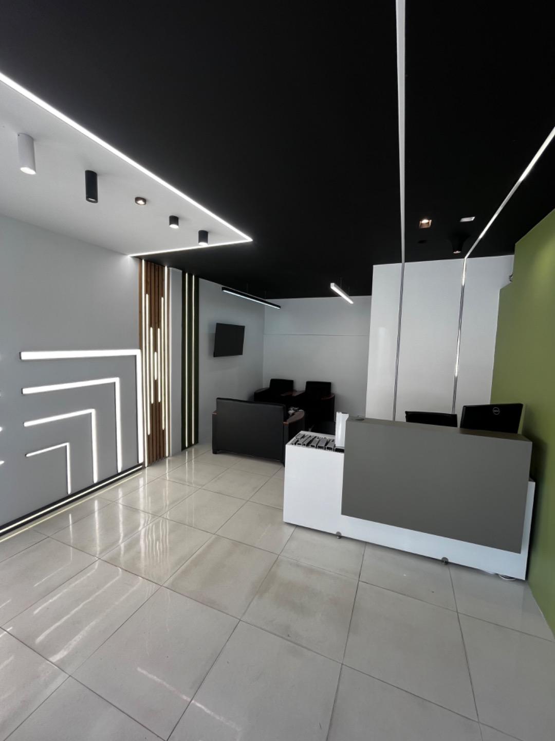 عکس فروشگاه لاینر و نورخطی و چراغ خطی نیک الکتریک