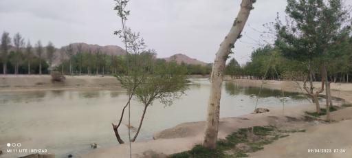 عکس رودخانه زاینده‌ رود