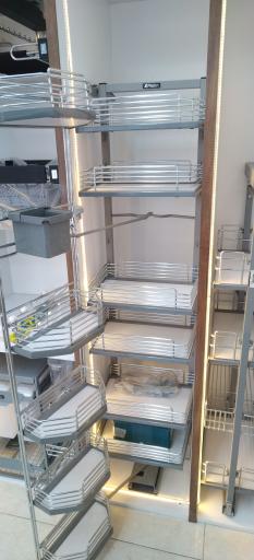 فروشگاه یراق آلات و دستگیره بهرامی