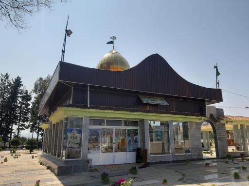 عکس گلزار شهدا ماچیان