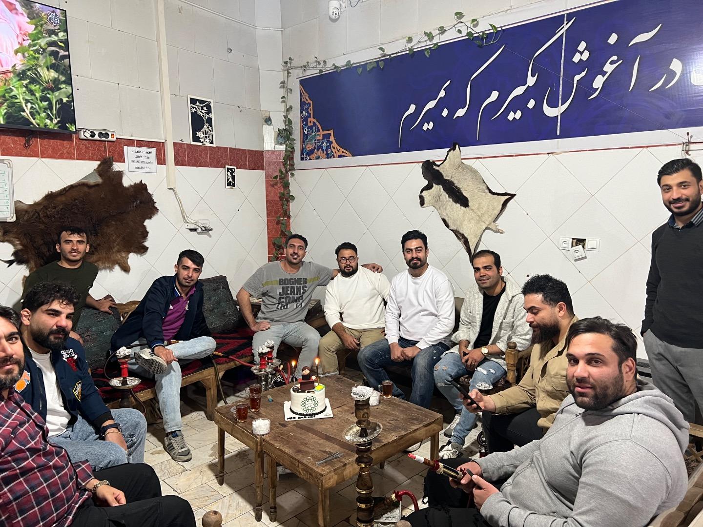 عکس چایخانه شمشاد (گلها)