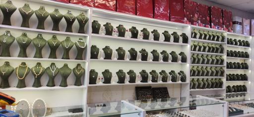 عکس زیور آلات و آرایشی شهرزاد 