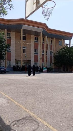 عکس دبیرستان دخترانه ذبیح الله هوشیار