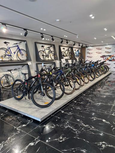 عکس فروشگاه ورزشی اکسیژن