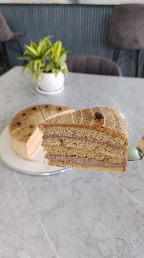 عکس کافه قنادی شیرین بانو