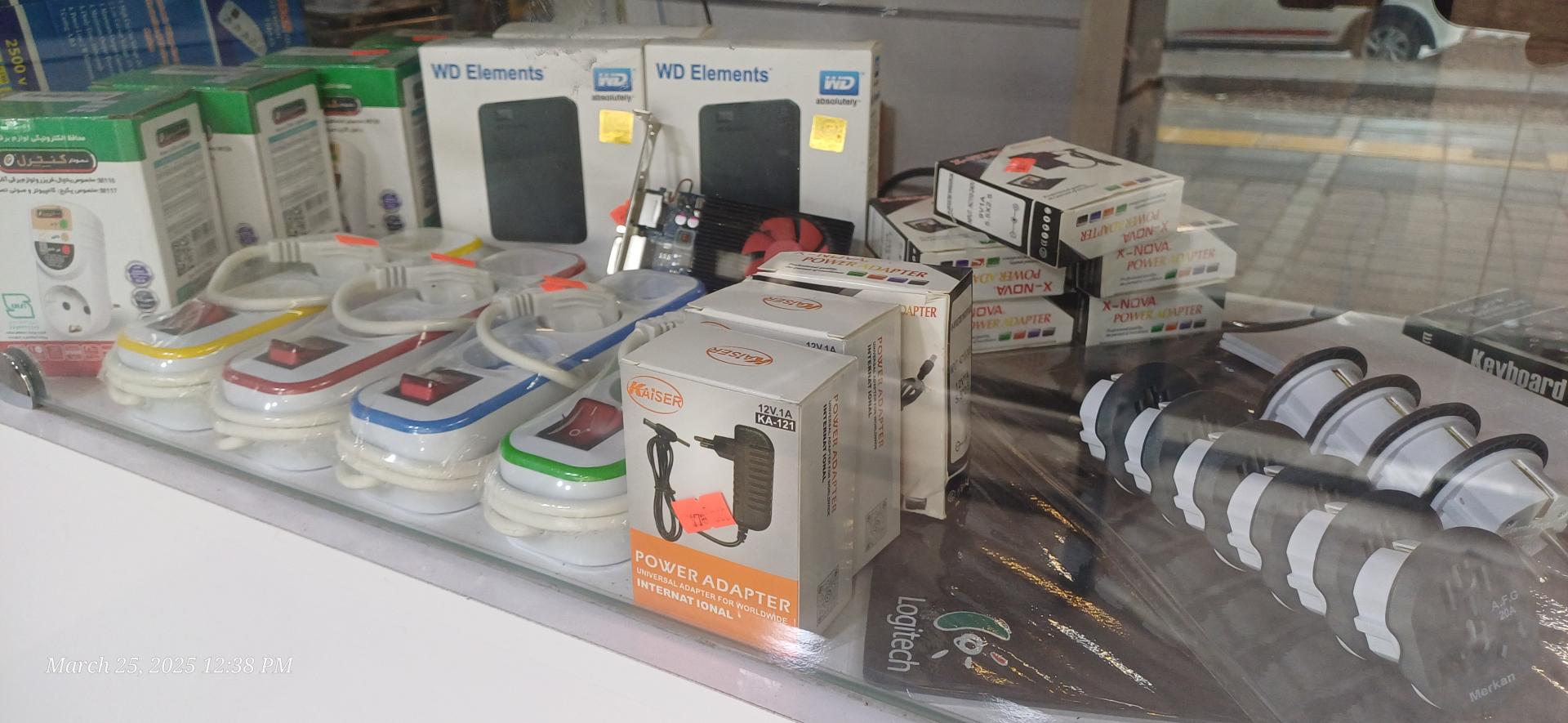 عکس کامپیوتر پاسارگاد