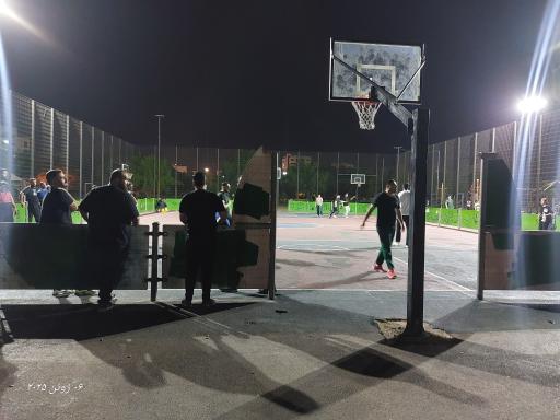 زمین بسکتبال ساحلی