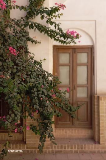 عکس هتل سنتی نگین