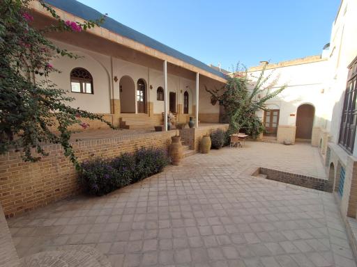 عکس هتل سنتی نگین