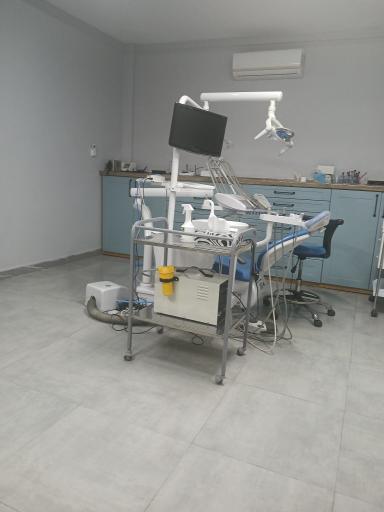 عکس کلینیک تخصصی دکتر سعید اکبری ناصری