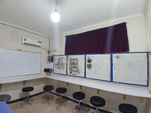 هنرستان پسرانه کاردانش علم و توسعه 