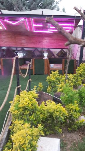 عکس باغ رستوران هرمس