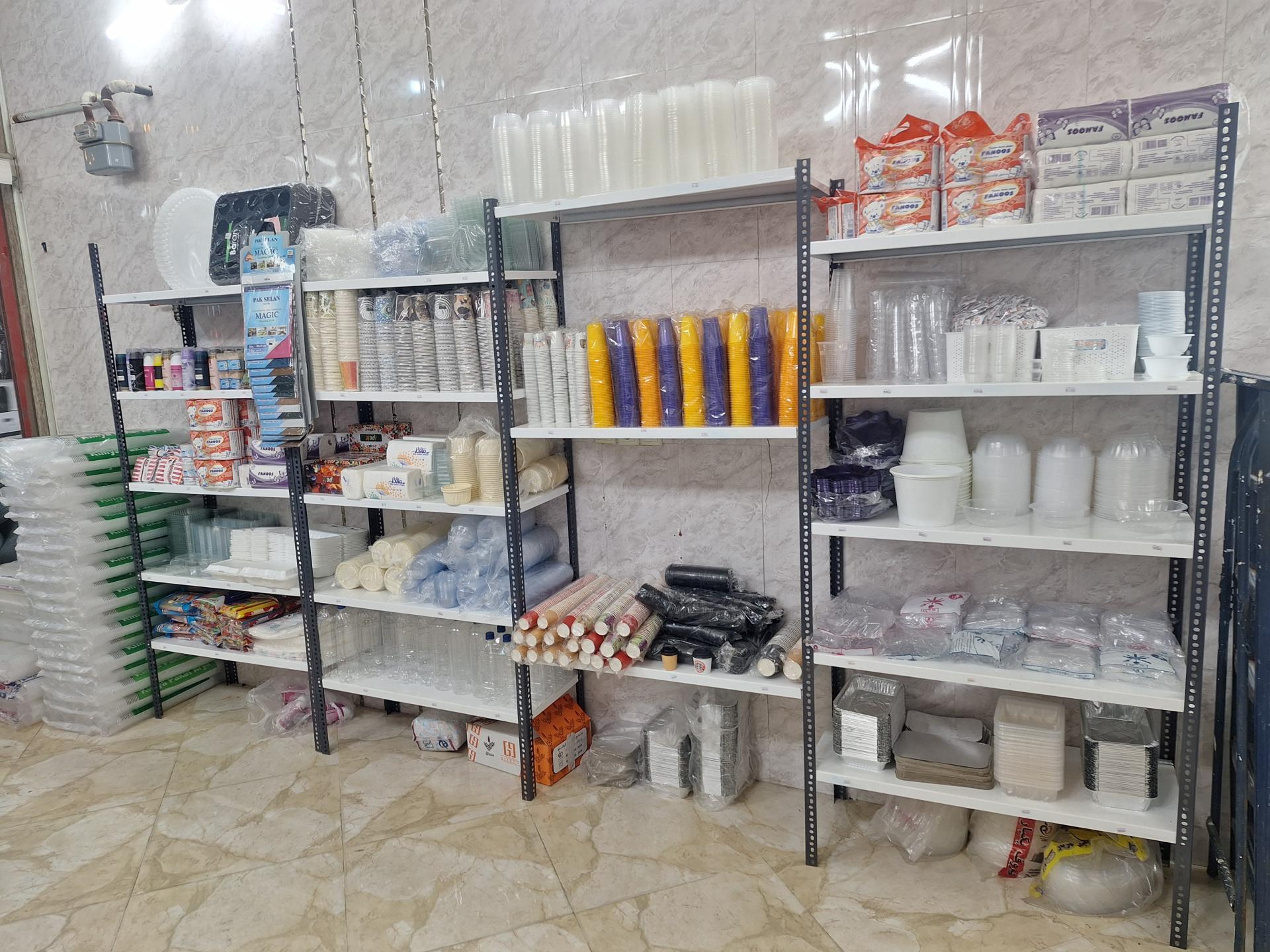 عکس ظروف یکبار مصرف علمدار 