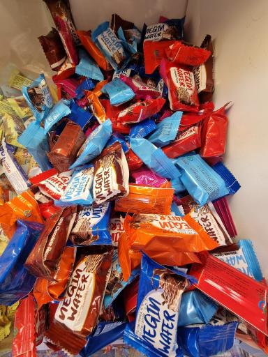 عکس آجيل و خشكبار تاكی مركزی