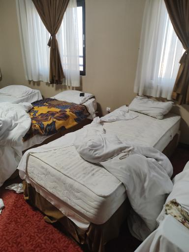 عکس هتل ایزد