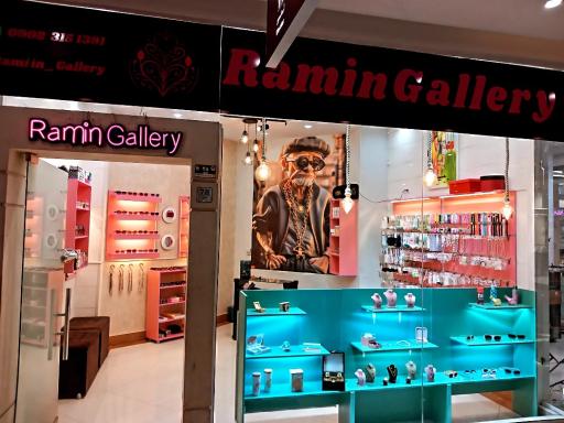 عکس گالری رامین