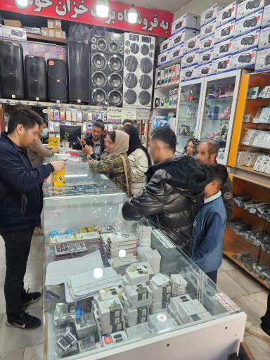 موبایل برگ خزان