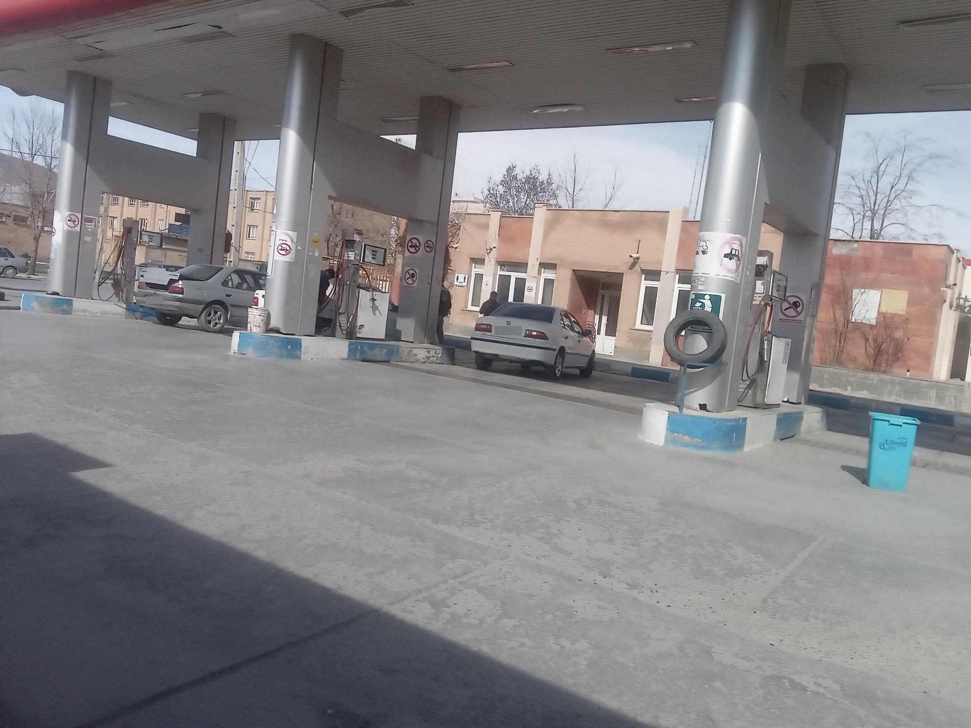 عکس پمپ گاز CNG