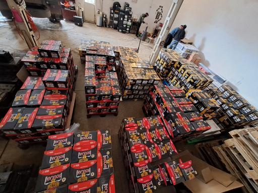 عکس باطری فروشی شهروز