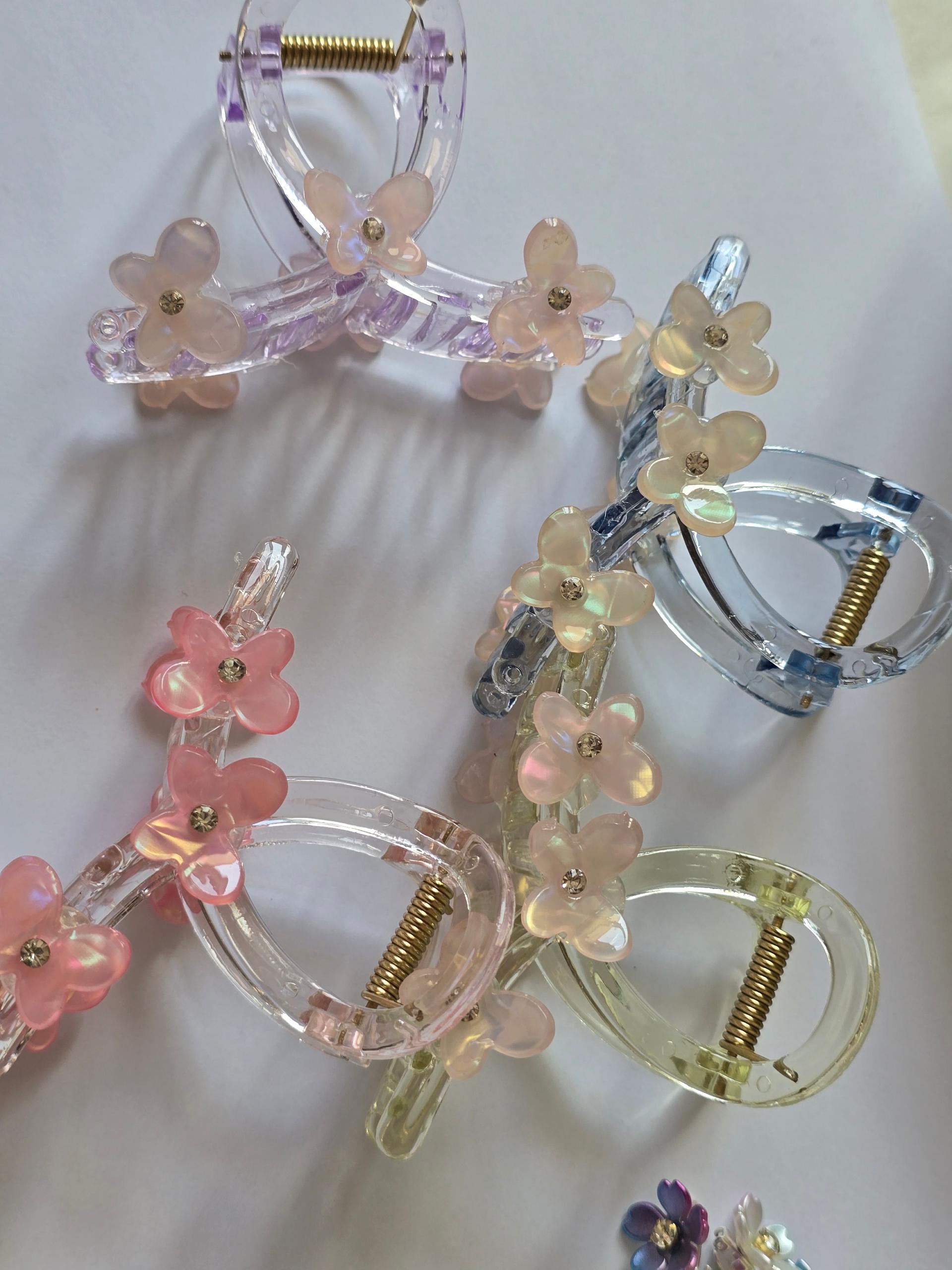 عکس فروشگاه اسباب بازی نسیم