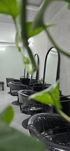 سالن زیبایی الی جوکار