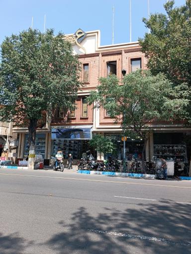 عکس پاساژ عقیق بازار