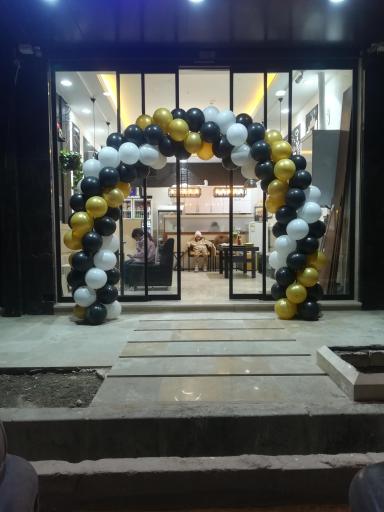 عکس فست فود ویچ پیچ