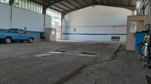 عکس معاینه فنی خودروهای سبک اجلالی