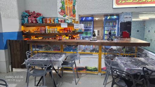 عکس بوفه ساندویچی و کافی شاپ استخر انور