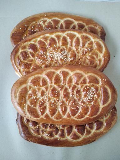 عکس نان مخصوص و کیک صبحانه برکت