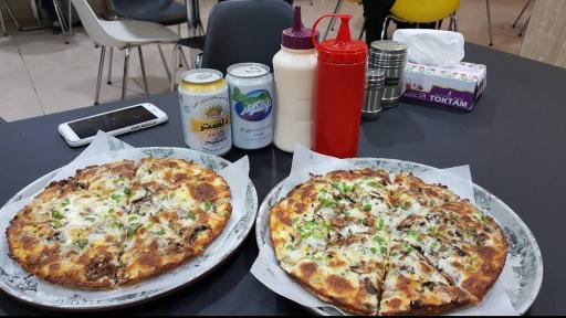 عکس پیتزا شب