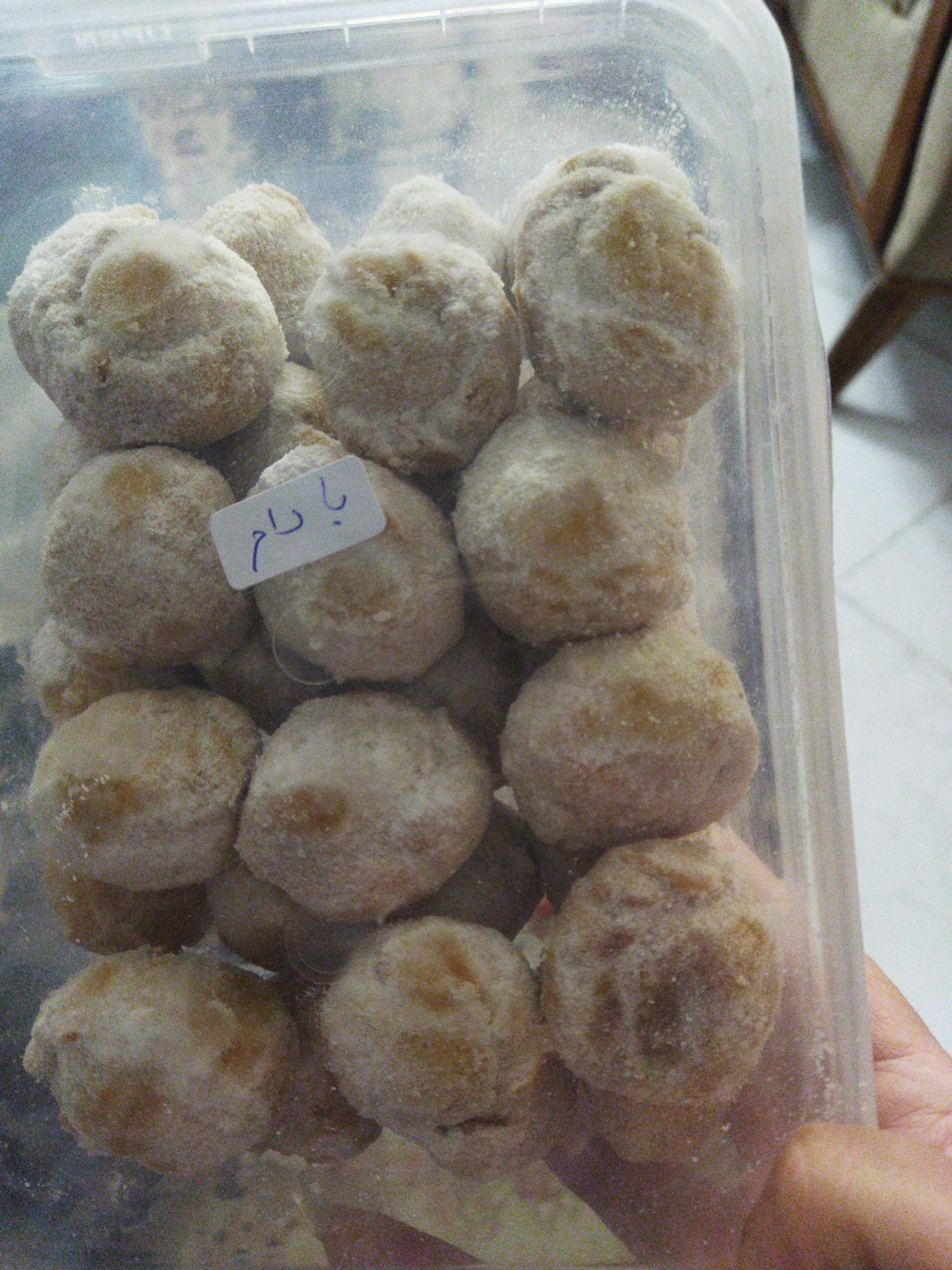 عکس شیرینی توکلی